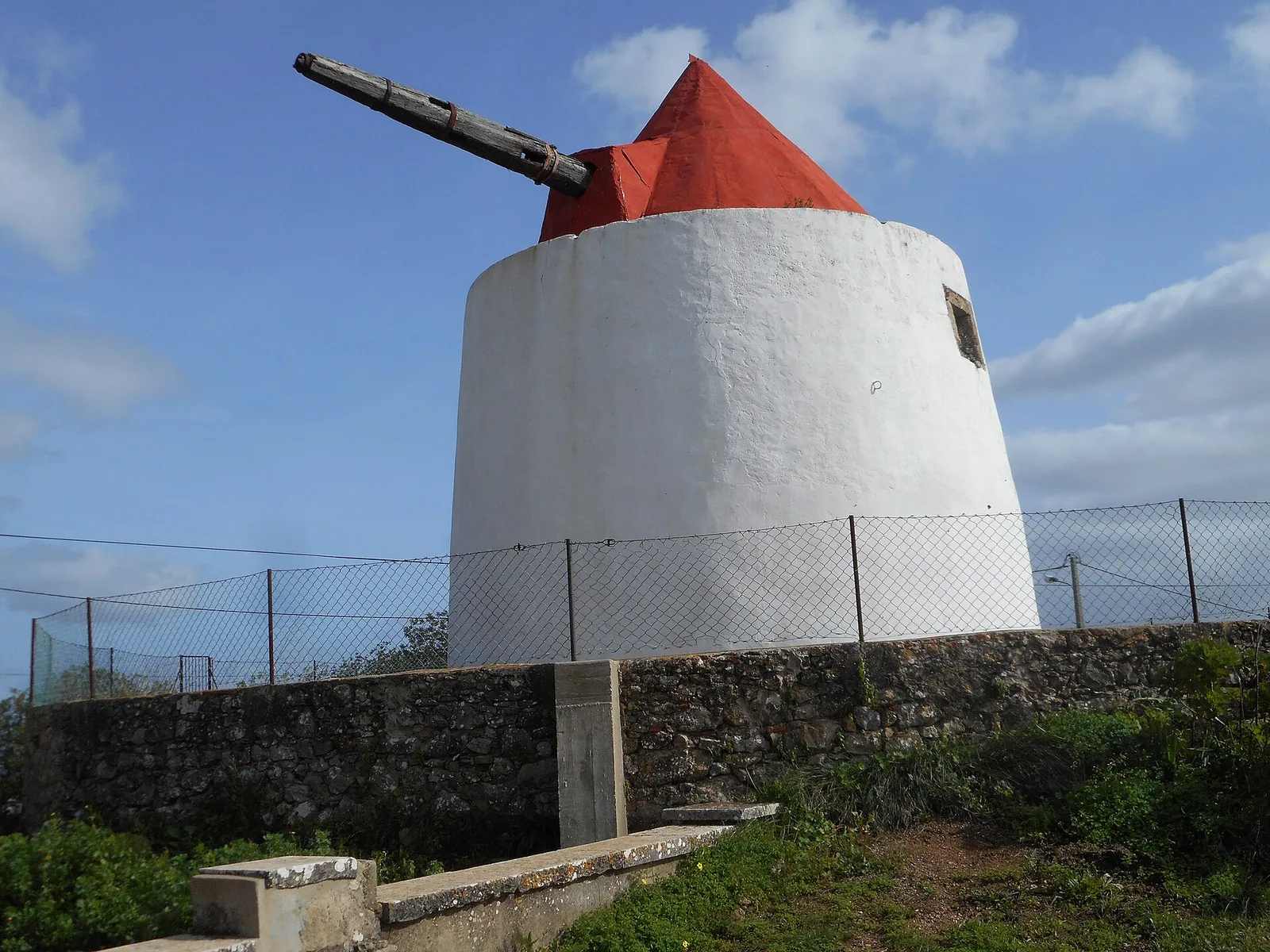 Windmühle von Picota in Loulé; Symbolbild ohne Abgrenzung des Gebiets der vorläufigen Regeln