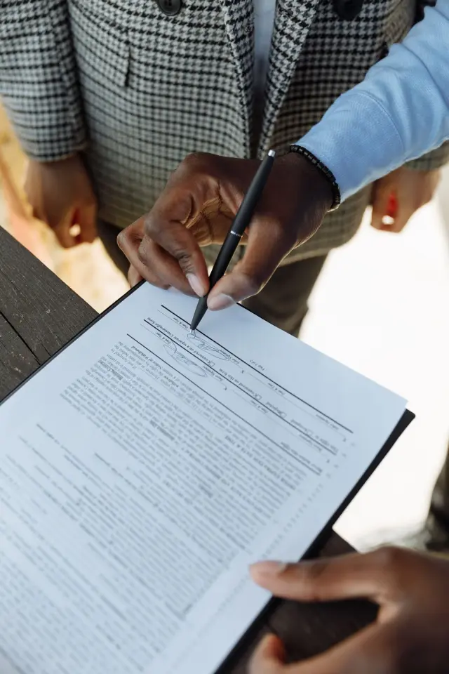 Revisão de um contrato antes da assinatura